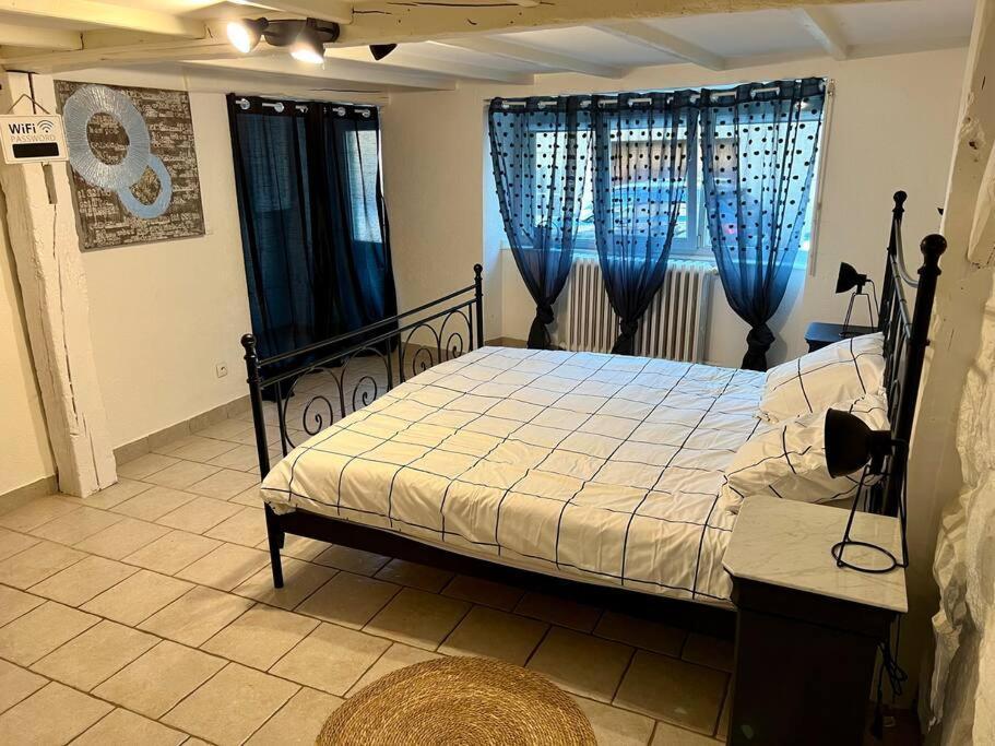 Apartament Dole : L Atelier Des Reves Zewnętrze zdjęcie